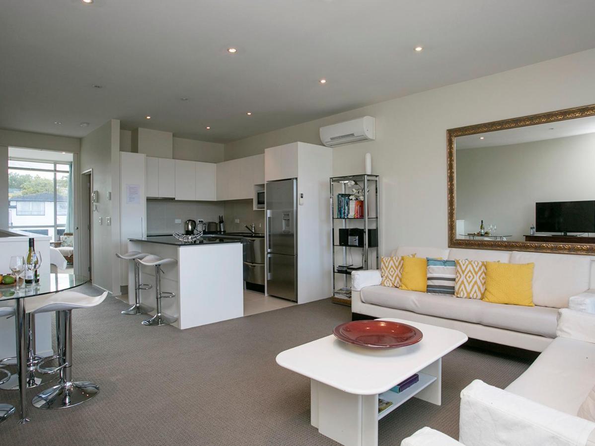 Marinaside Villa - Taupo Holiday Apartment Buitenkant foto
