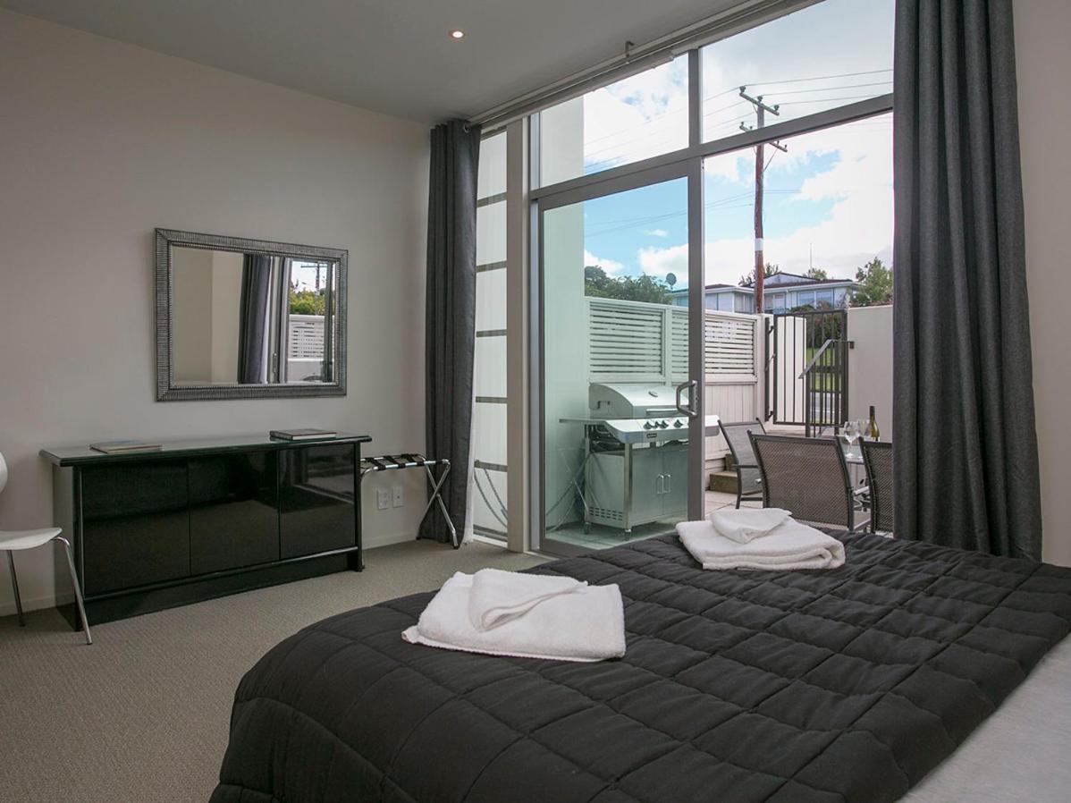 Marinaside Villa - Taupo Holiday Apartment Buitenkant foto